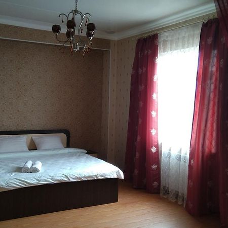 Hotel Leyla Almaty Exterior foto